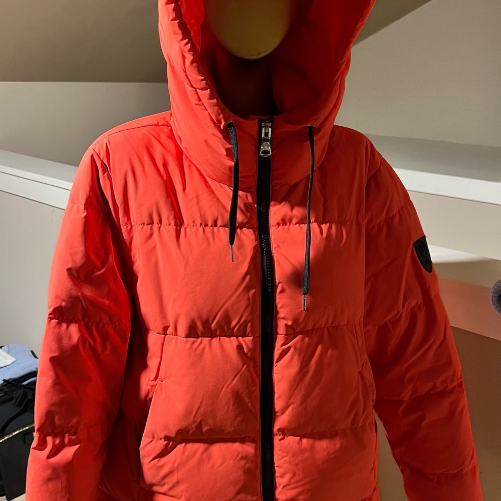 Vince Camuto orange Puffer Jacket brand new -worn once